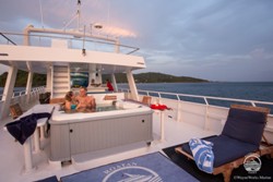 Roatan Aggressor Liveaboard - Honduras.